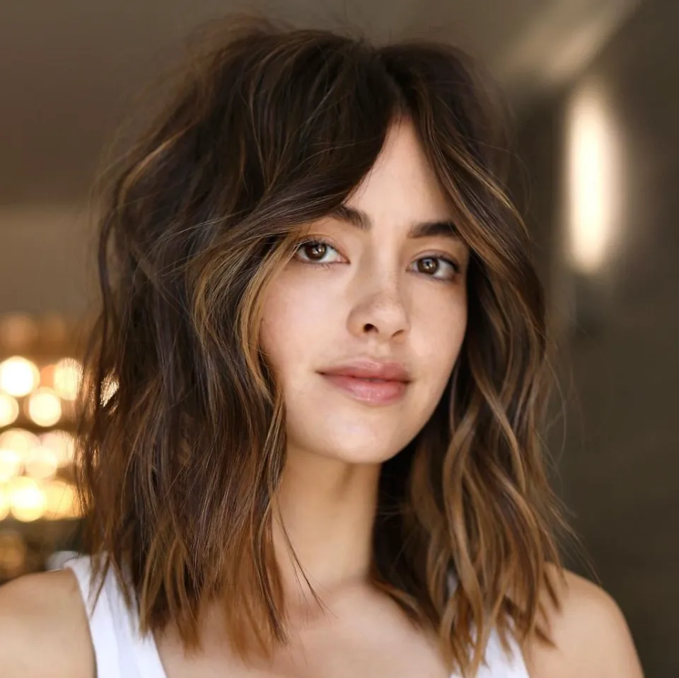 How to Style Curtain Bangs? Complete Guide - After SYBIL