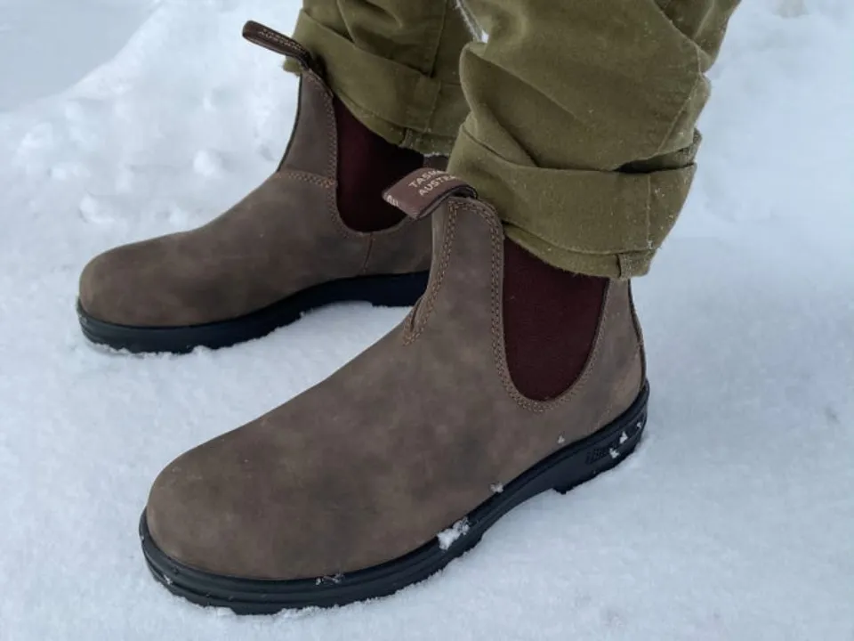 Are Blundstones Good for Snow