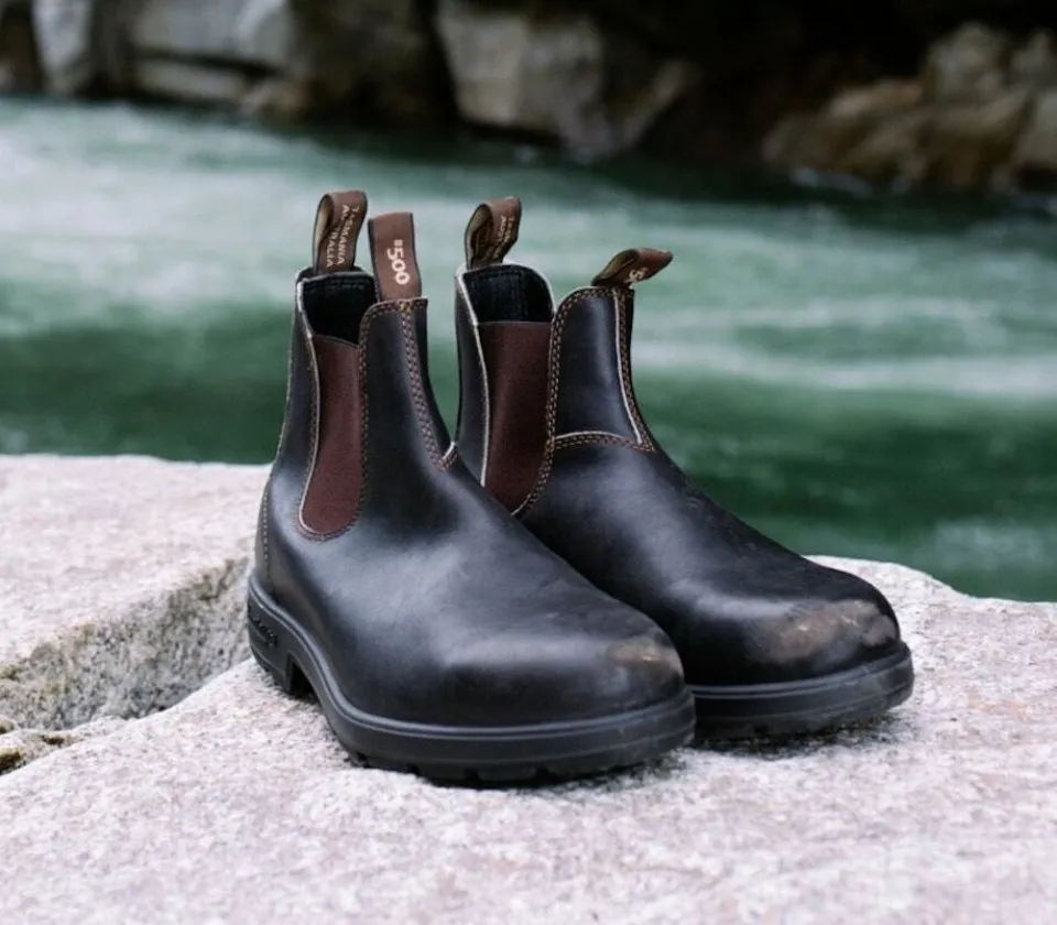 Are-Blundstones-Waterproof